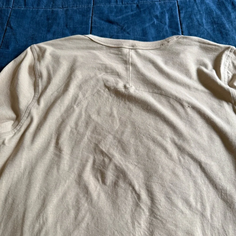 Lululemon Classic-Fit Cotton-Blend Long-Sleeve Shirt in Dune Color Size 6 - Picture 3 of 10